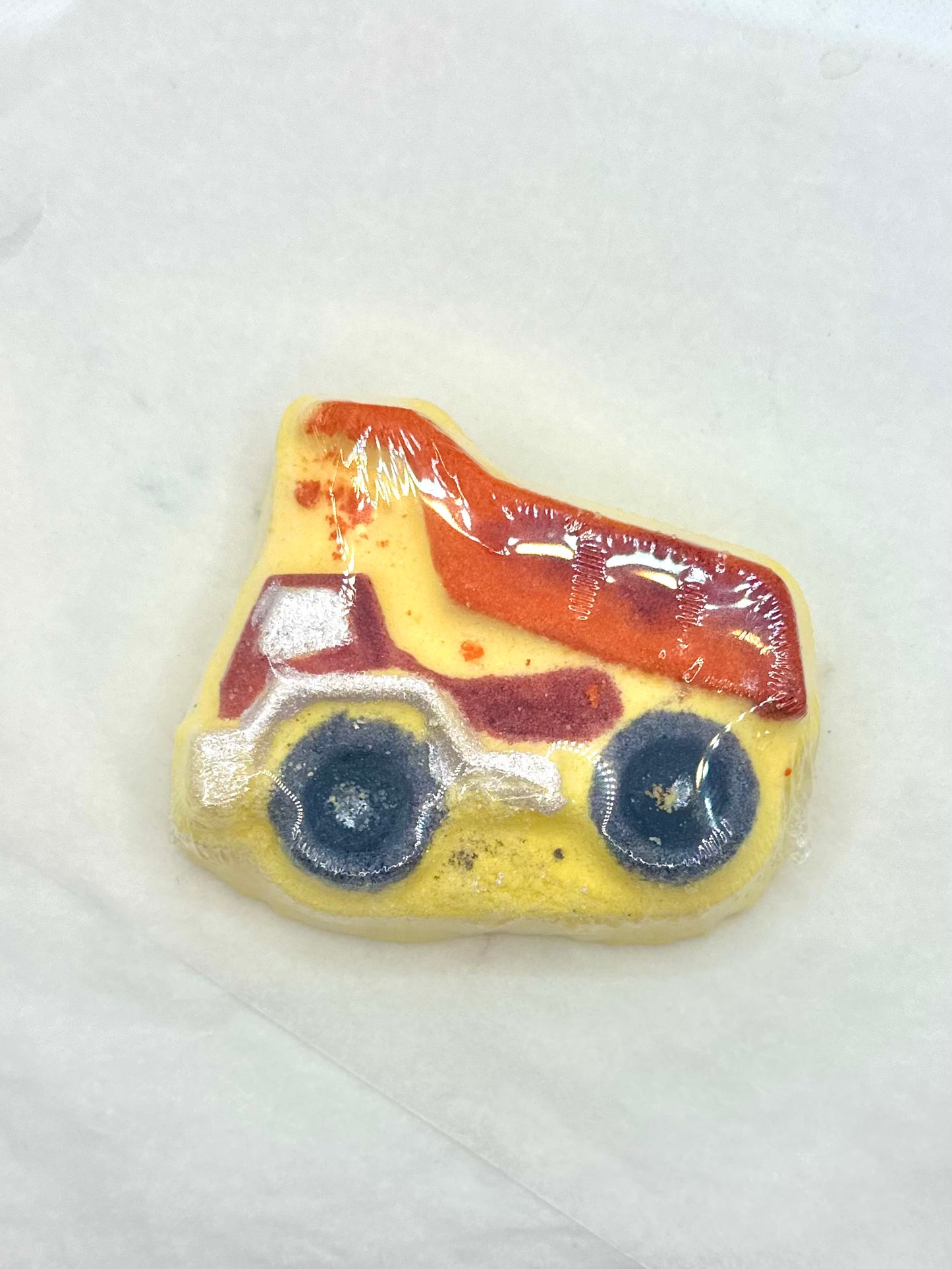 Dump truck bath bomb