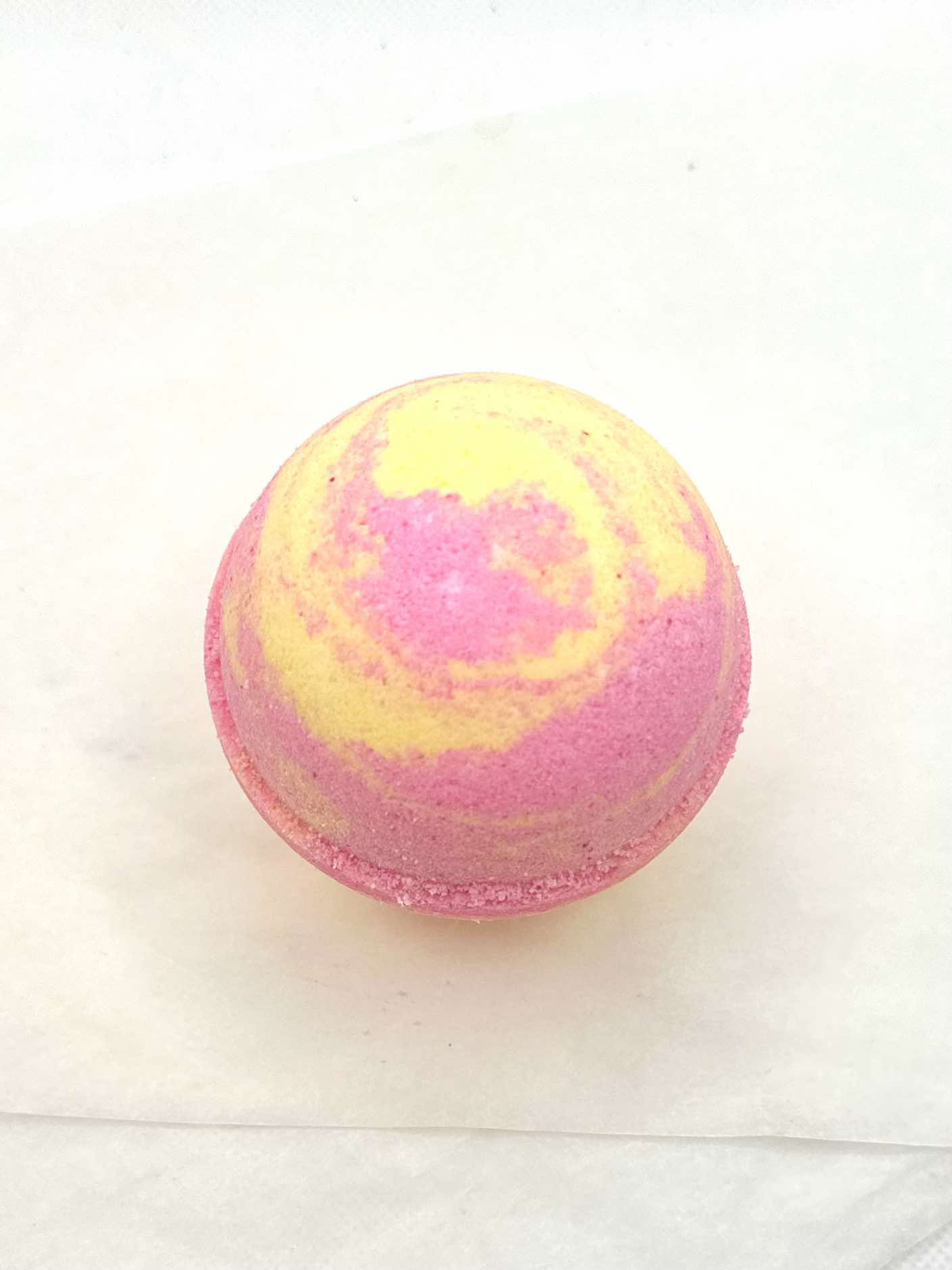 Mango Madness Bath Bomb