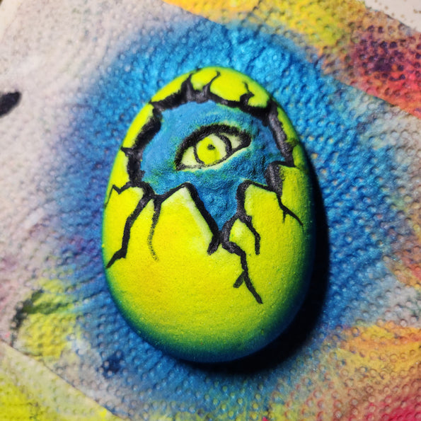 Dino Egg w/Hatching Toy