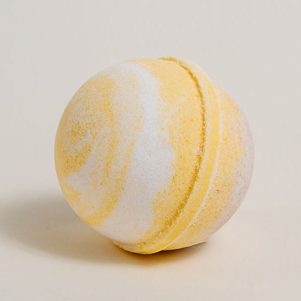 Banana Cream Pie Bath Bomb