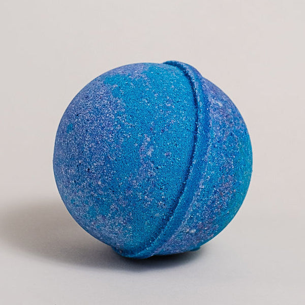 Dark Kisses Bath Bomb